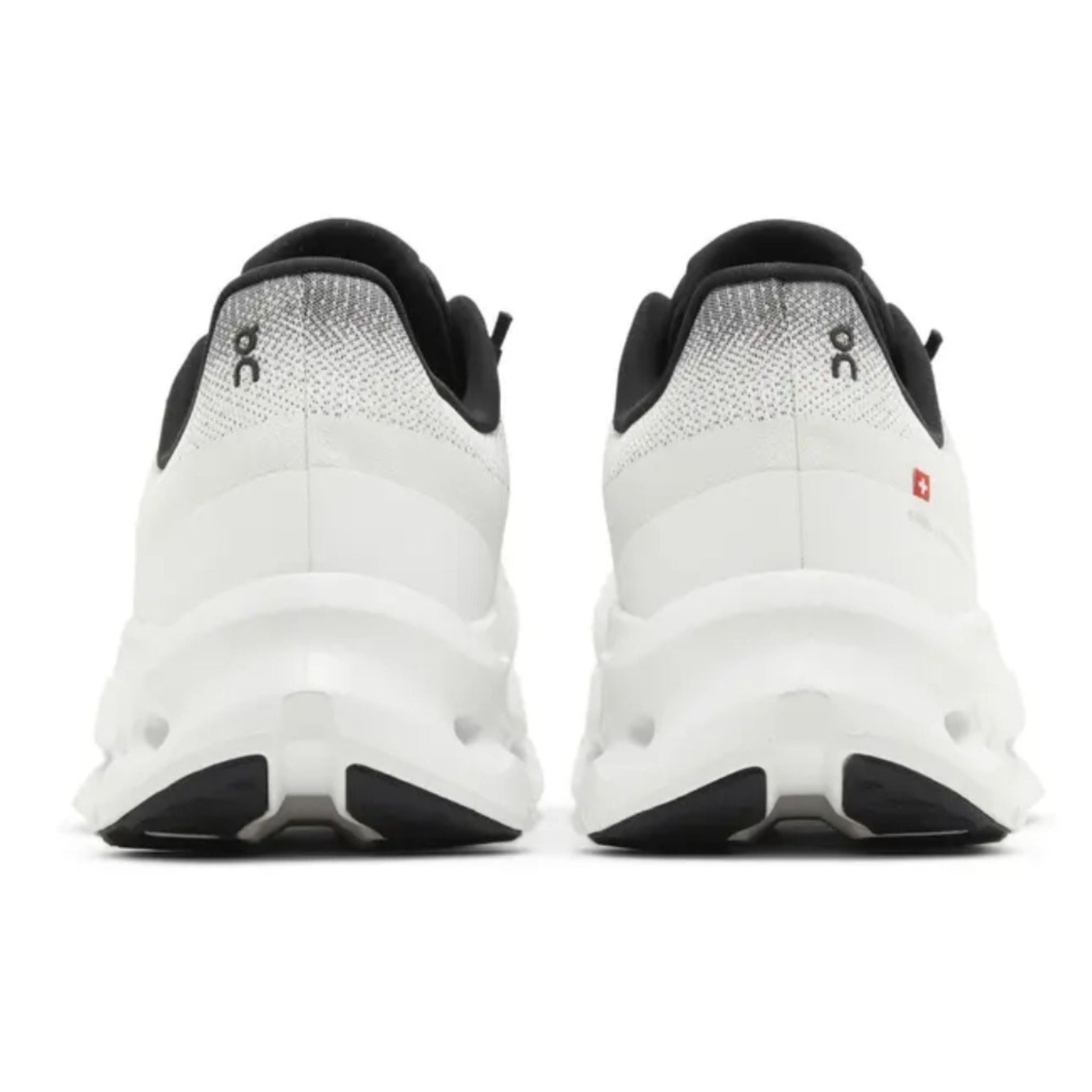 On Cloudtilt 'Black Ivory'