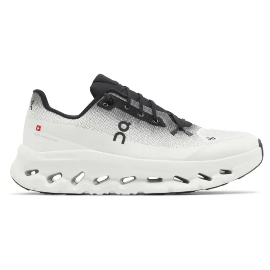 On Cloudtilt 'Black Ivory'