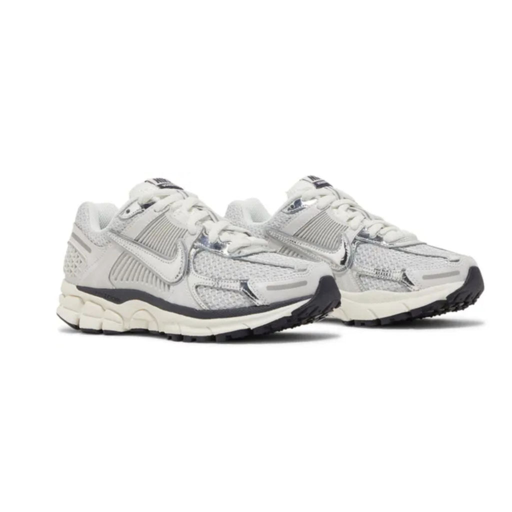 Nike Air Zoom Vomero 5 'Photon Dust Metallic Silver'