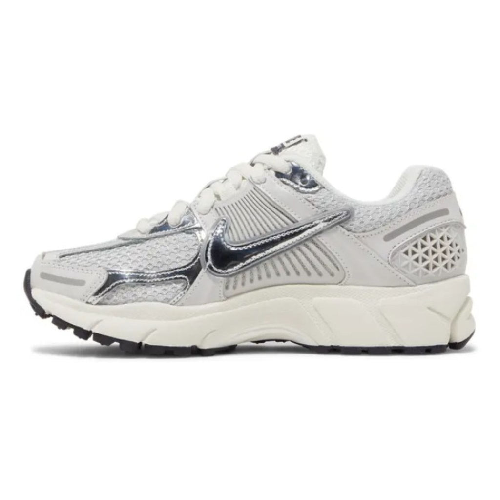 Nike Air Zoom Vomero 5 'Photon Dust Metallic Silver'